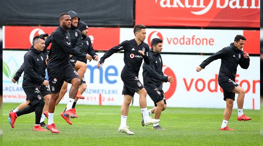 Kartal taktik �al��t�