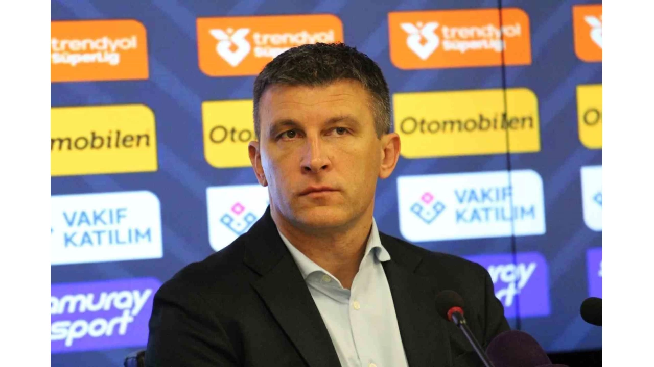Kayserispor'da Acun Ilıcalı'nın takımıyla anlaşan Sergej Jakirovic ile yollar ayrıldı