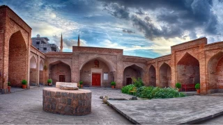 Kırmızı Medrese: Cizre’nin mimari ve kültürel belleğinde bir anıt