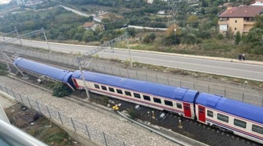Kocaeli'de tren kazas�
