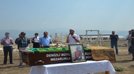 Laodikya Antik Kenti’nde cenaze töreni