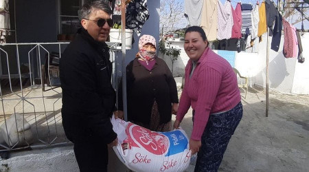 Leyleği ilk gördü, '1 çuval un'u kaptı