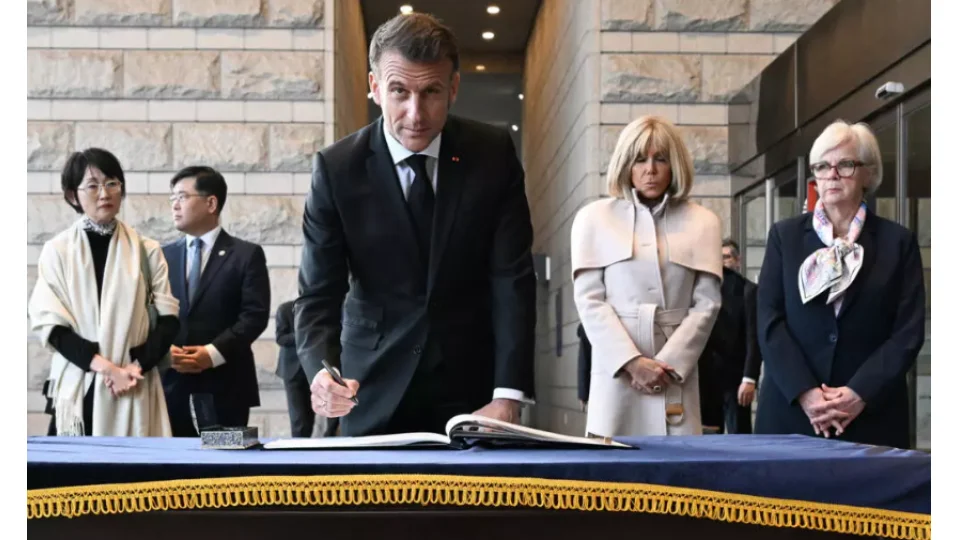 Macron 'iki arada bir derede' kalmaktan ho�nut de�il