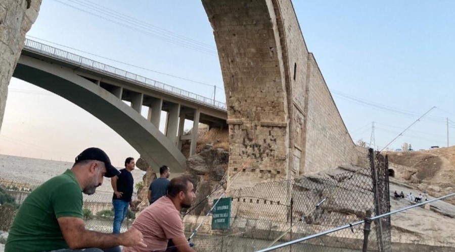 Malabadi alt�nda olta bal�k��l���