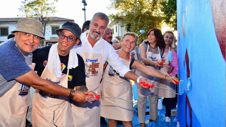 Manavgat'ta Antik Side'de duvar boyama etkinliği