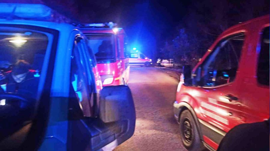 Manisa'da işçi servisi dereye uçtu: 7 yaralı