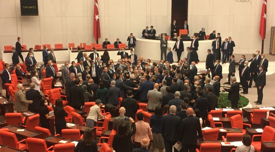 MECLİS'İN VAZİYETİ TÜRKİYE'DEN KÖTÜ
