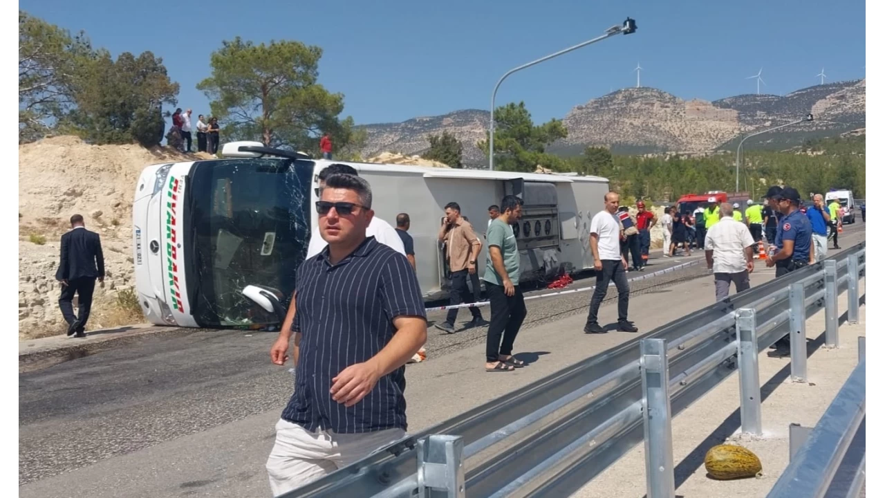 Mersin'deki otobs kazasnda lenlerin kimlikleri belirlendi