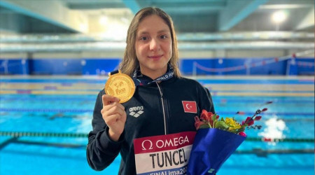 Merve'den Peru'da büyük başarı
