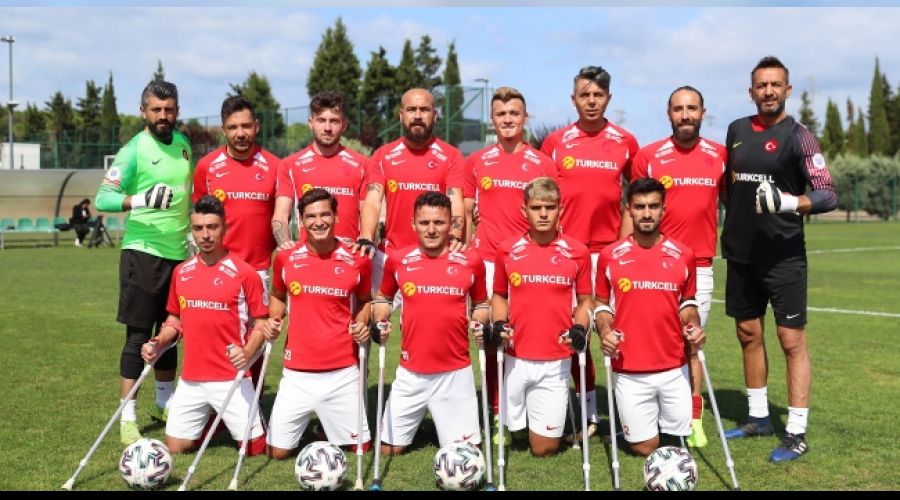Millilerden G�rcistan'a tarihi fark