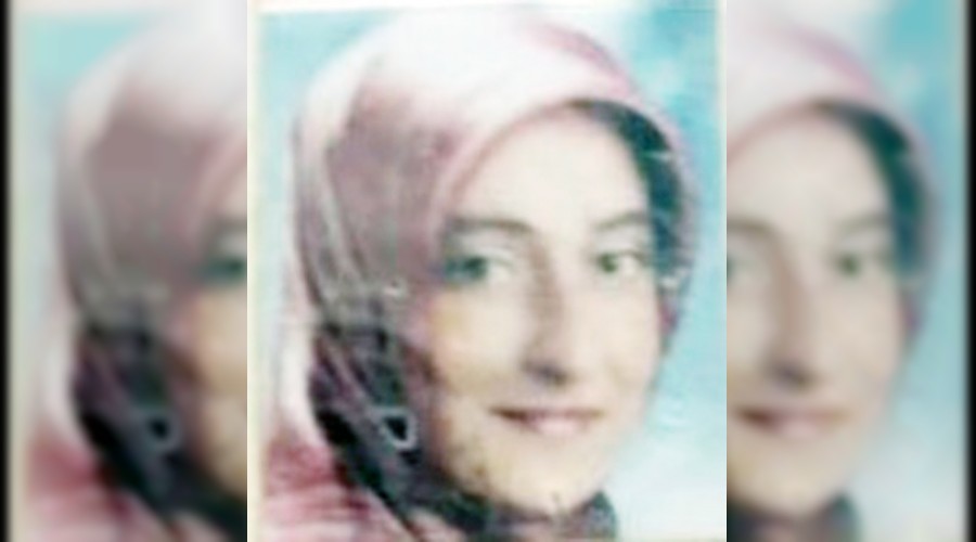 Minib�sten d��en kad�n hayat�n� kaybetti