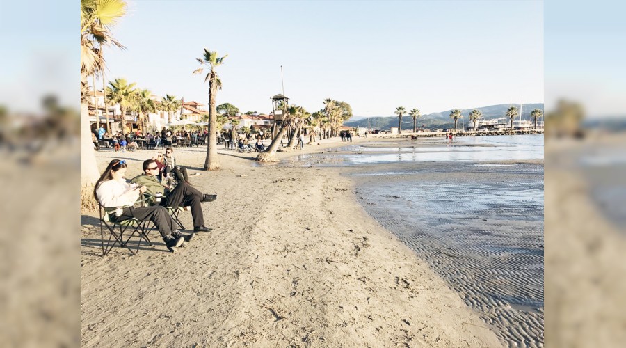 Mu�la'da deniz 50 metre �ekildi!