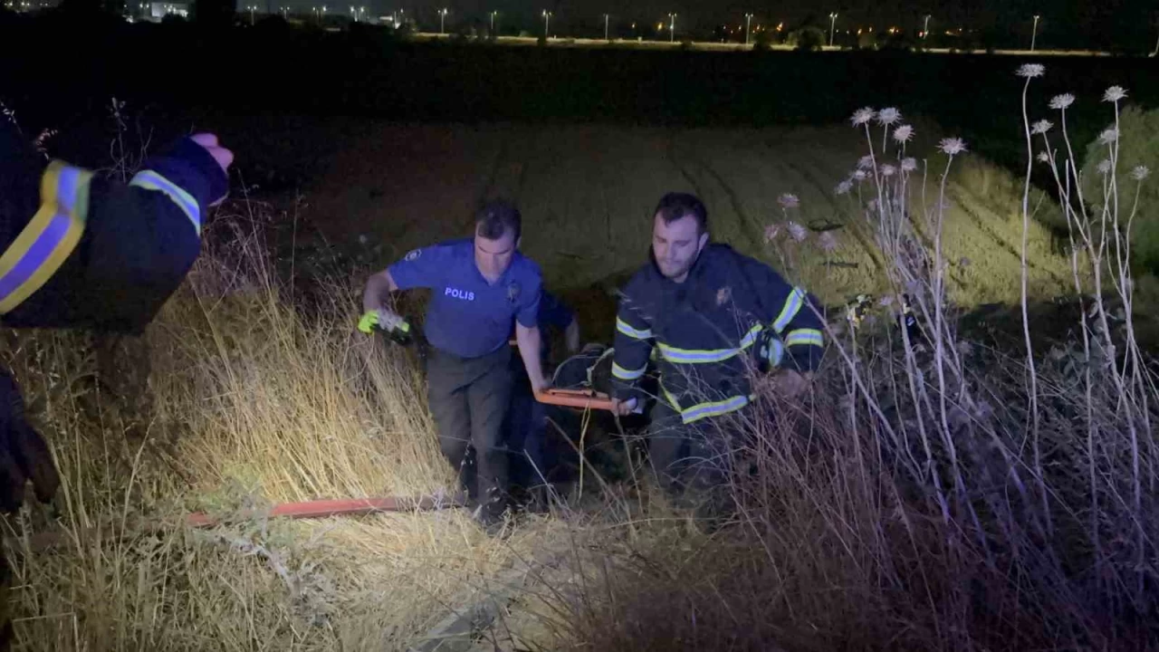 Muratlı'da otomobil tarlaya uçtu: 1 ölü, 2 yaralı