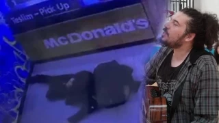 Müzisyen Umut Emre Aytekin, nişanlısı ile gittiği restoranda darp edilerek öldürüldü