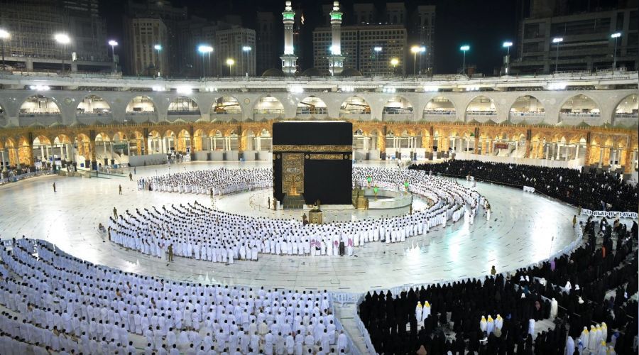‘Namaz kılan çok hakikisi yok’