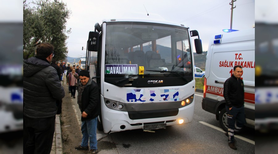 Okul yolunda feci ölüm