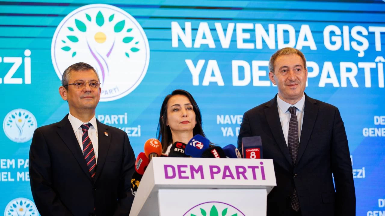 �zg�r �zel'den DEM Parti'ye ziyaret: �ok verimli �ok yap�c� bir g�r��me ger�ekle�ti