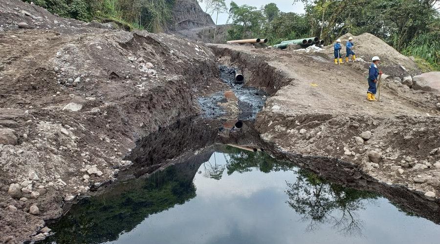 Petrol s�z�nt�s� Amazon ormanlar�na yay�ld�