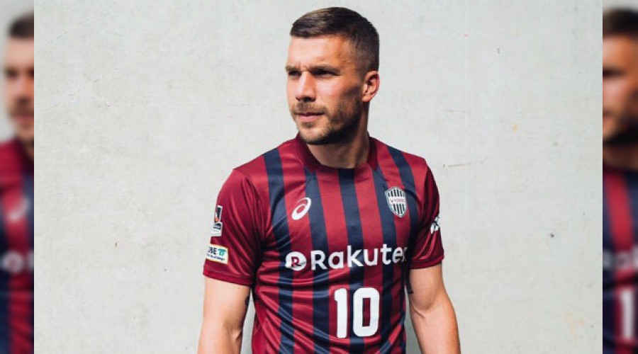 Podolski Antalya ile görüşüyor