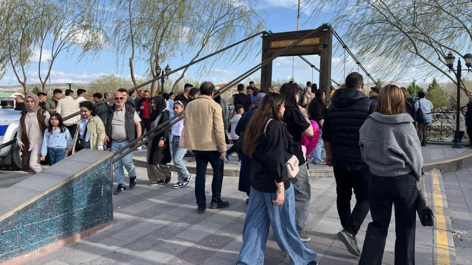 Resmi tatiller turizmi hareketlendirdi