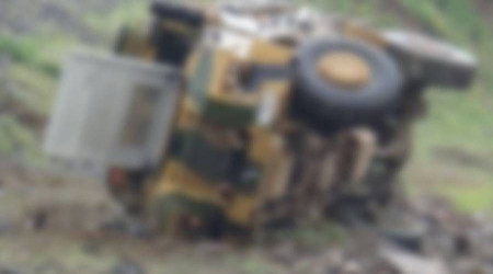 Şırnak'ta devrilen askeri araçtaki 2 asker yaralandı