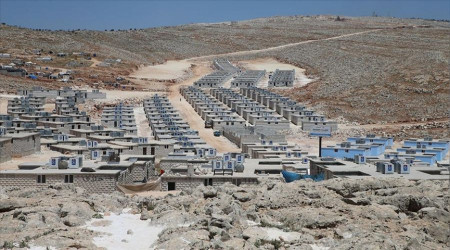 Suriye'den briket ev yapımına itiraz
