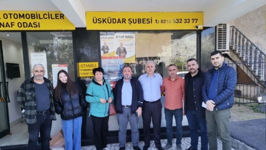 Taksi şoförü, 14 bin doları sahibine teslim etti