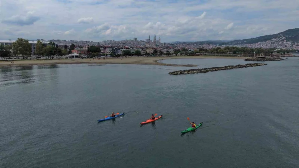 Tatilcilerin yeni rotası Ordu plajları