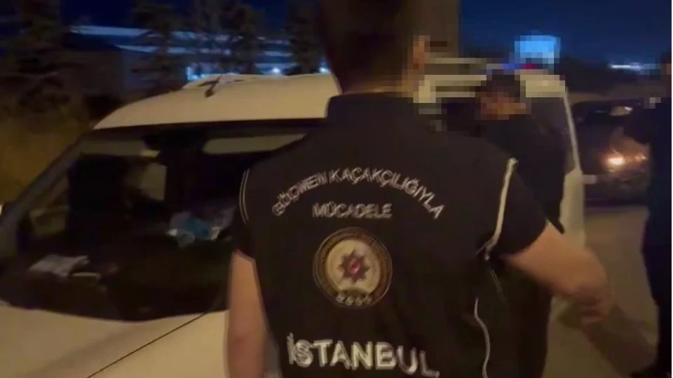 TEM Otoyolu'nda 10 kaçak göçmen yakalandı