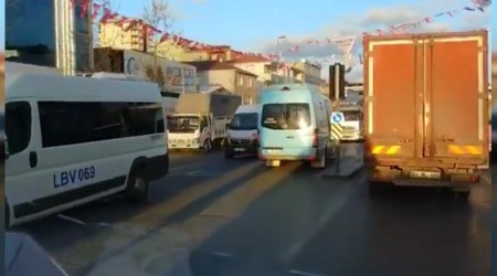 Ters yöne giren minibüs terör estirdi
