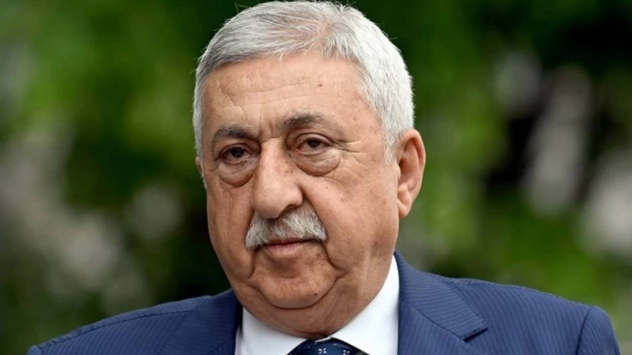 TESK Genel Ba�kan� Paland�ken'den y�lba�� al��veri�i uyar�s�