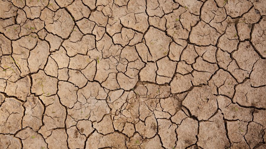 Topraklar�m�z yok oluyor