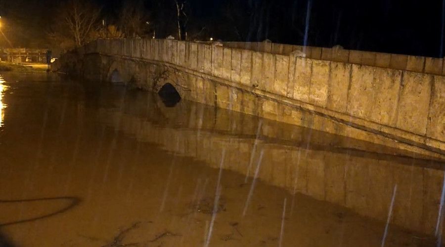Tunca Nehri ta�t�, Meri� Nehri i�in alarm verildi