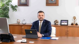 Turkcell'den yılın ikinci çeyreğinde 5,2 milyar TL net kâr