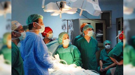 Türkiye'de doktor olmak da zor
