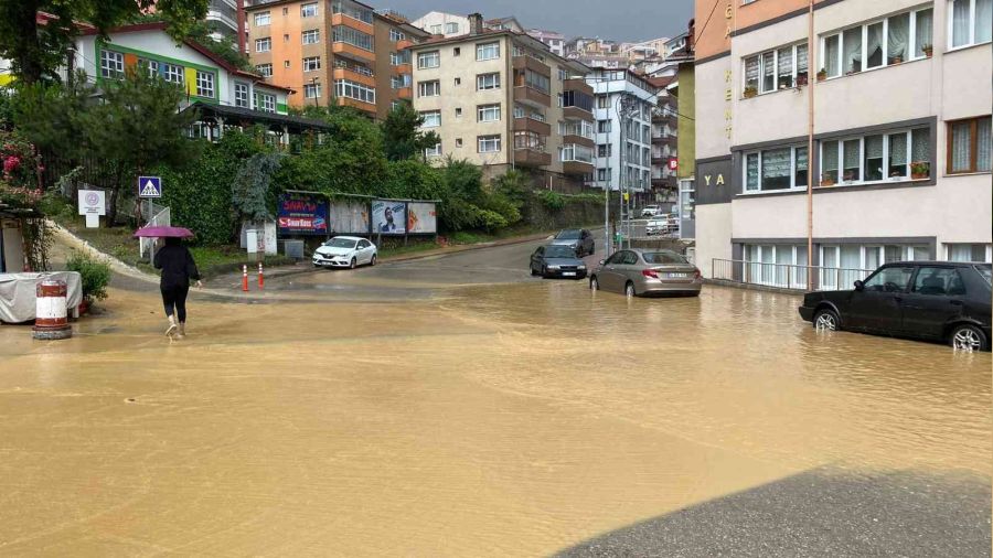 Turuncu alarm verilen Zonguldak'ta ya sryor