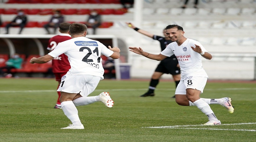 Tuzlaspor zirvede iddialı olduğunu gösterdi
