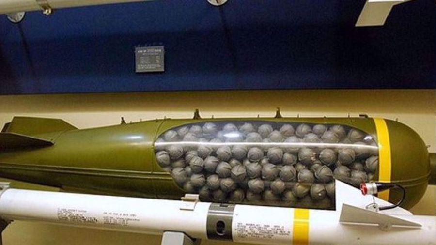 Ukrayna, misket bombasıyla saldırdı