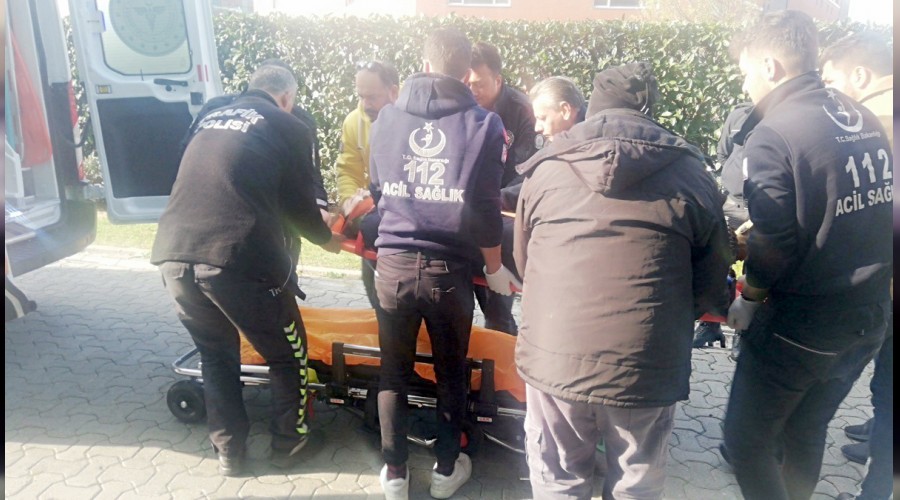 �niversiteli k�z 4. kattan d��t�