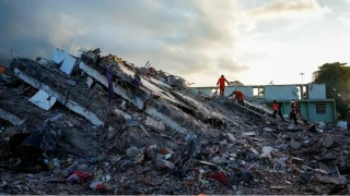 Venezuela'y� vuran depremlerde �l� say�s� 3 bin 685'e y�kseldi
