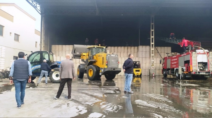 Yang�nda 50 ton pamuk zarar g�rd�