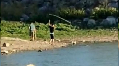 Yasağı dinlemediler, ağ ile balık tuttular