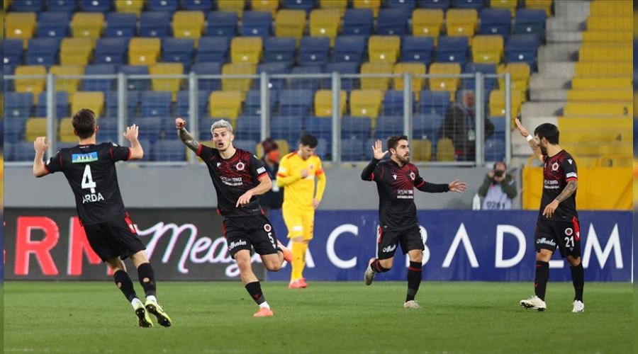 Yeni yılın ilk bombası Trabzonspor'dan