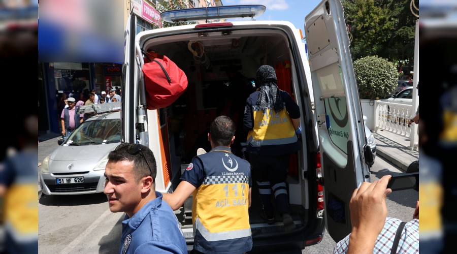 Yüksek ses tartışması kanlı bitti