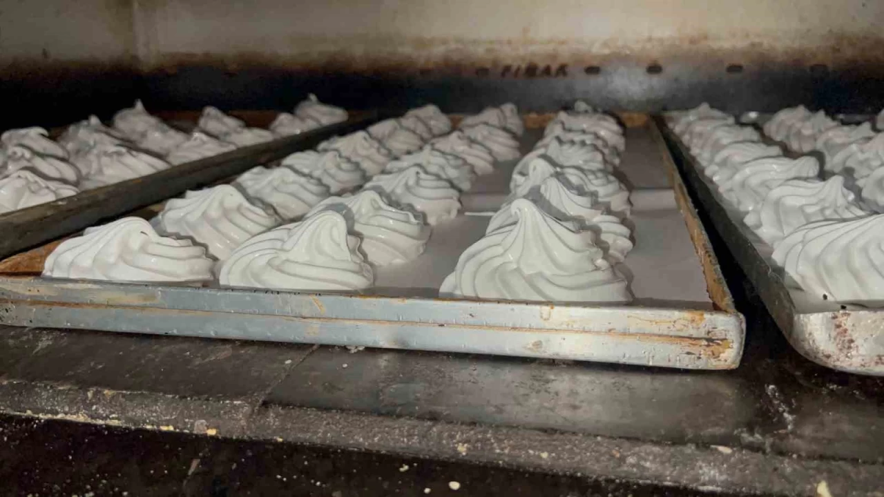 Yumurta akı ile şekerin aşkı: 'Kaymaklı'