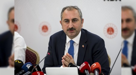 1300 hâkim ve savcı alınacak