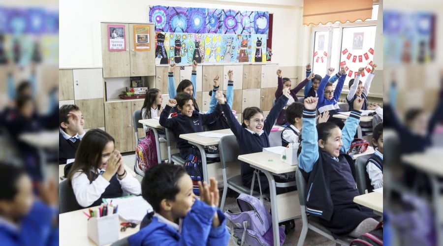 18 milyon öğrenci için tatil başladı