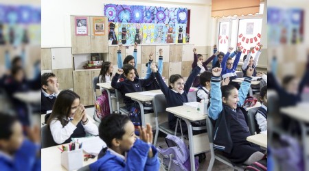 18 milyon öğrenci için tatil başladı
