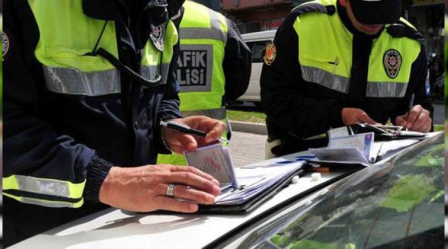 2 araca 10 bin lira ceza 