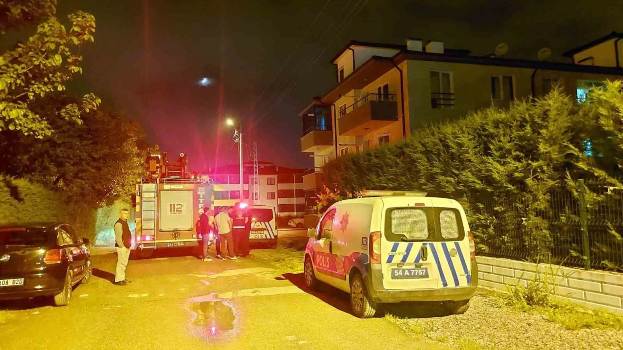 2 �ocuk babas�, evinde �l� bulundu